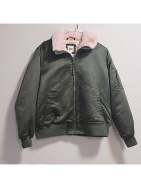 Gap Army Green Bomber Jacket with Pink Faux Fur Collar